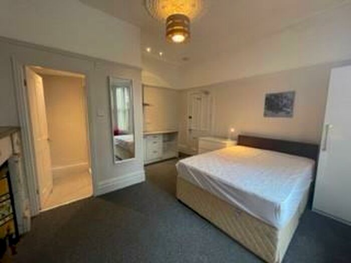 7 Bedroom Terraced House To Rent In Osborne Avenue, Jesmond, Newcastle Upon Tyne, Tyne And Wear, NE2