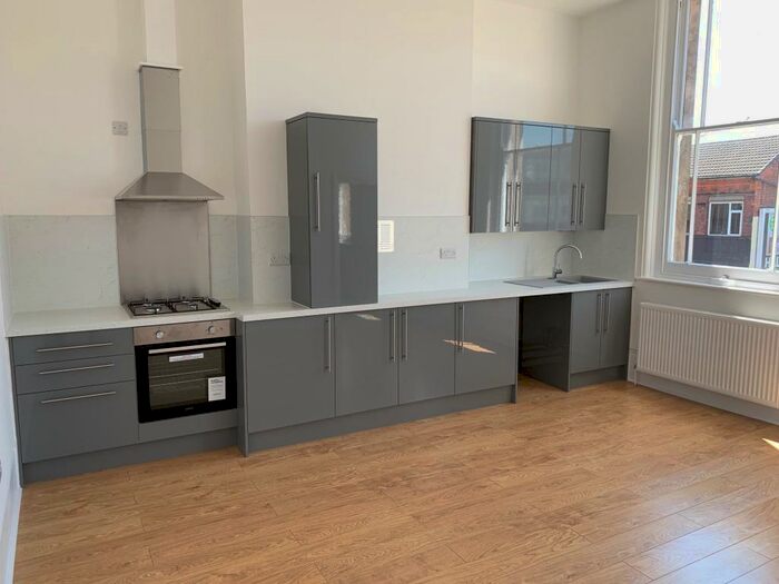 1 Bedroom Apartment To Rent In Station Street, Burton On Trent, DE14