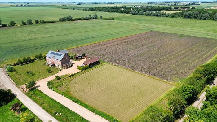 4 Bedroom Detached House For Sale In Grange Road, Wimblington, March, Cambs, PE15