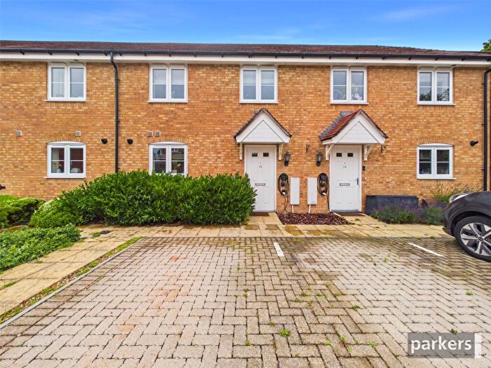 4 Bedroom Terraced House For Sale In Budd Grove, Winnersh, Wokingham, Berkshire, RG41
