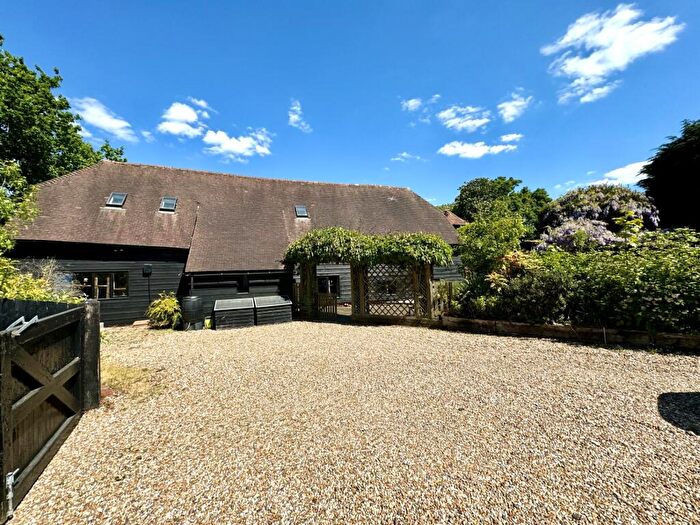 5 Bedroom Detached House For Sale In London Road, Hook, RG27