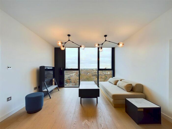 1 Bedroom Flat To Rent In Highgate Hill, London, N19