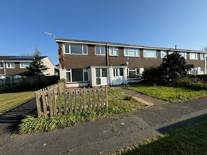 3 Bedroom End Of Terrace House For Sale In Tudor Way, Tenby, Pembrokeshire, SA70