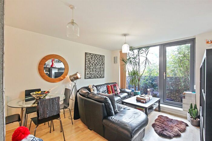 1 Bedroom Flat To Rent In The Drakes, Evelyn Street, Deptford, London, SE8