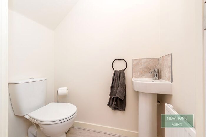 2 Bedroom Semi-Detached House For Sale In Belsay Close, Chester Le Street, DH2