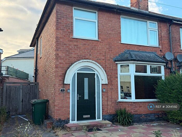 3 Bedroom Semi-Detached House To Rent In Florence Road, Nottingham, NG3