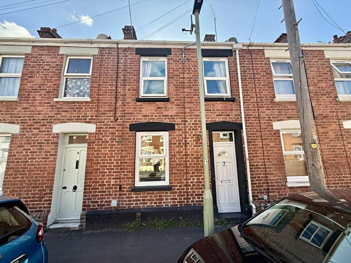 2 Bedroom Terraced House For Sale In Cecil Road, St.Thomas, EX2