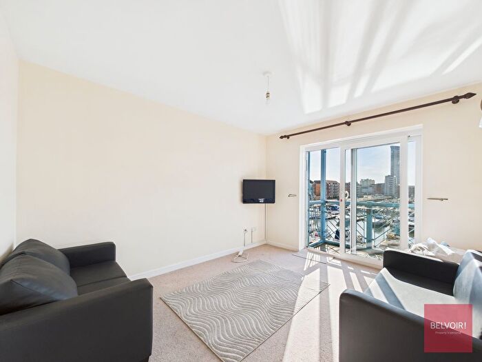1 Bedroom Flat To Rent In Abernethy Quay, Marina, Swansea, SA1