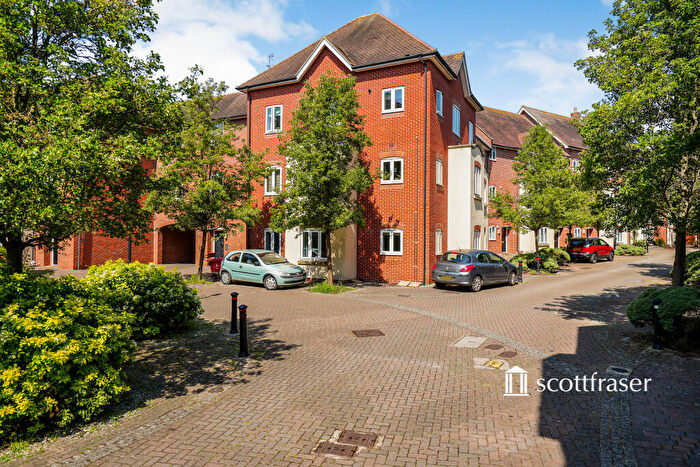 2 Bedroom Apartment To Rent In Penlon Place, Abingdon, OX14