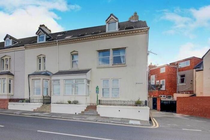 1 Bedroom Flat To Rent In Promenade, Whitley Bay NE26