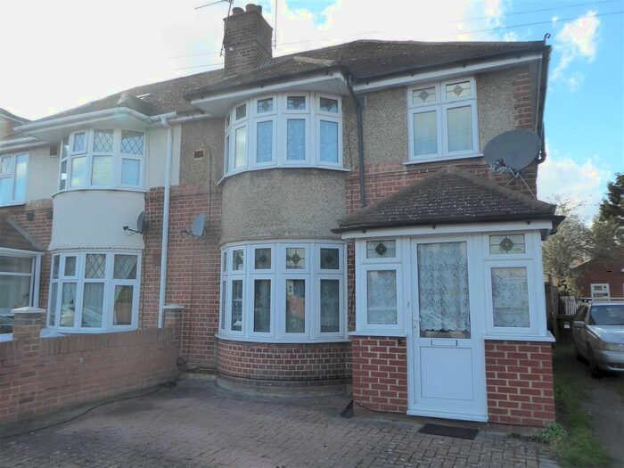 3 Bedroom Semi-Detached House To Rent In Springwell Road, Heston, Hounslow, TW5