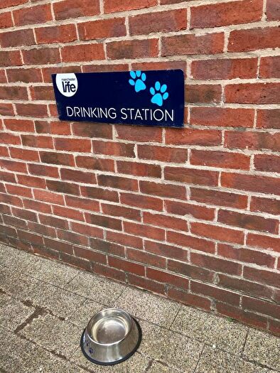 1 Bedroom Apartment To Rent In Flat Smiths Yard, Smiths Yard, Blossom Street, Manchester, Greater Manchester, M4