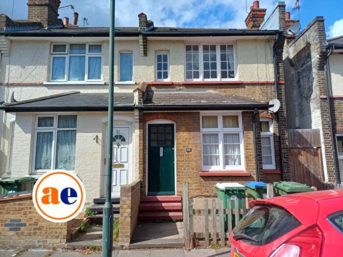2 Bedroom Terraced House To Rent In Elm Road, Erith * D Floorplan And Video Available *, DA8