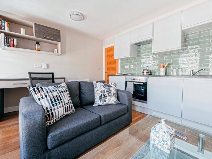 1 Bedroom Apartment To Rent In Apt, St Paul's #, LS1