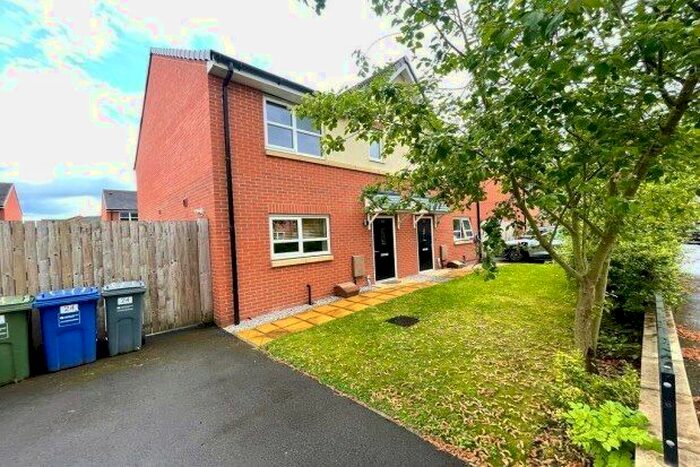 3 Bedroom Semi-Detached House To Rent In Woodpecker Road, Manchester, M21