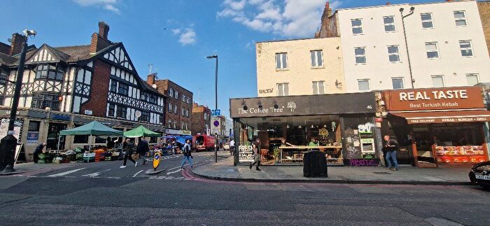 2 Bedroom Flat To Rent In Camden High Street, Camden, NW1