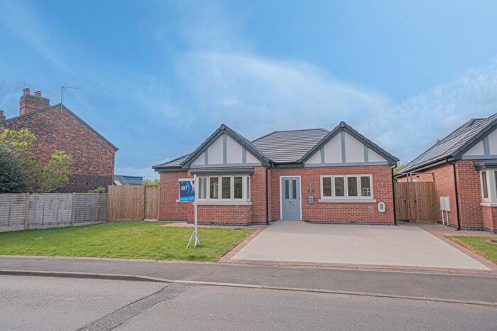2 Bedroom Detached Bungalow For Sale In Spring Lane, Hockley Heath, B94