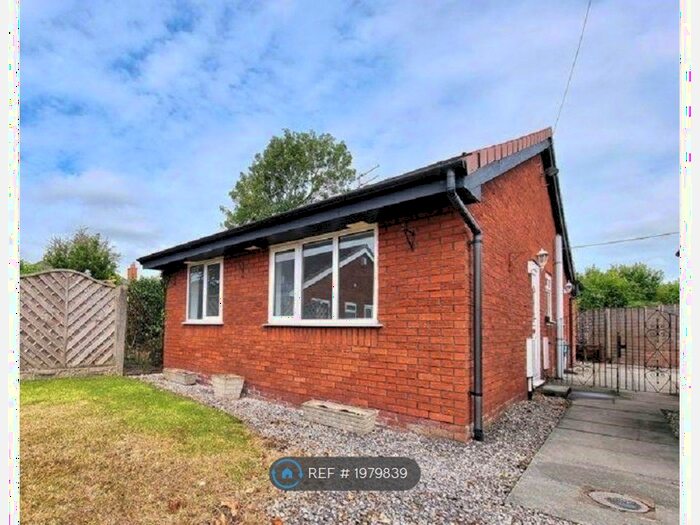 2 Bedroom Bungalow To Rent In Bannistre Court, Tarleton, Preston, PR4