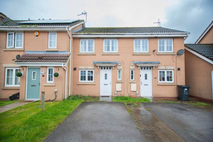 2 Bedroom Terraced House To Rent In Acasta Way, Hull, HU9