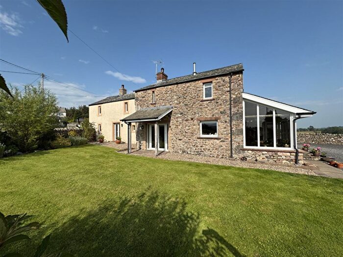 5 Bedroom Property For Sale In Motherby, Penrith, CA11