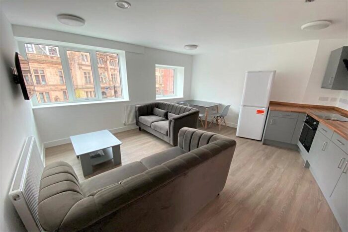 4 Bedroom Apartment To Rent In King Street, King Street, NG1