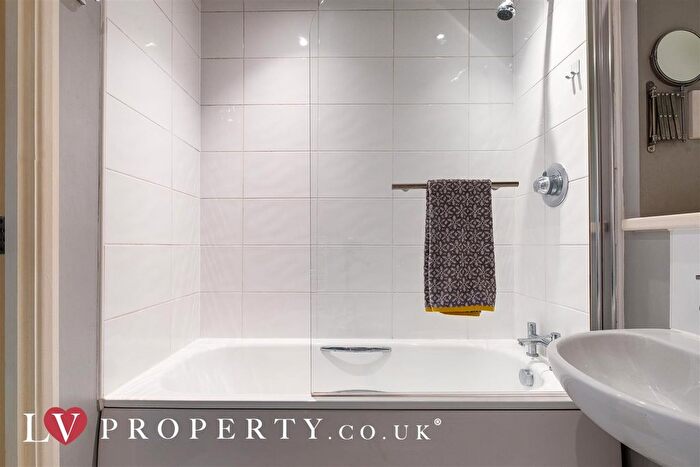 1 Bedroom Flat For Sale In Granville Street, Birmingham, B1