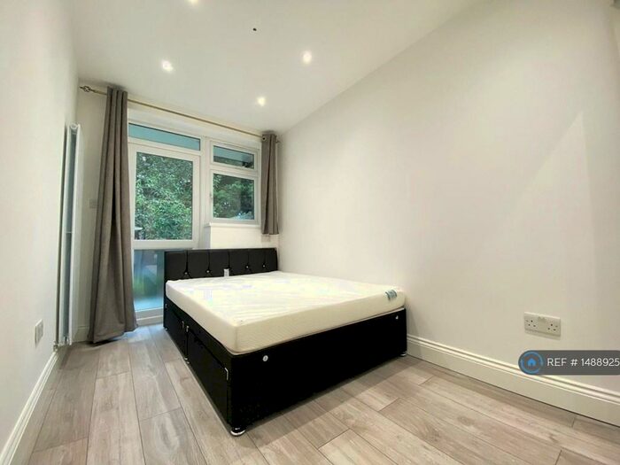 1 Bedroom Flat To Rent In Edgware, Edgware, HA8