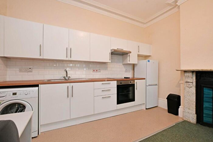 Studio To Rent In Flat, Spring Hill Road, Crookesmoor, S10