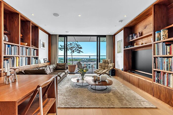 2 Bedroom Flat For Sale In Merchant Square, London, W2