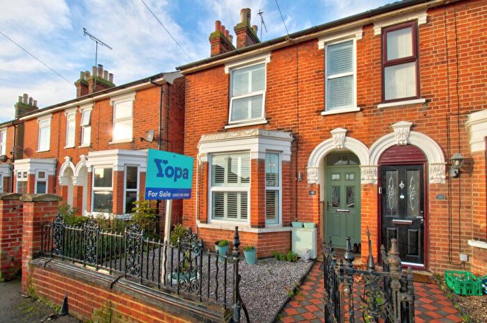 3 Bedroom Semi-Detached House For Sale In King Edward Road, Ipswich, IP3