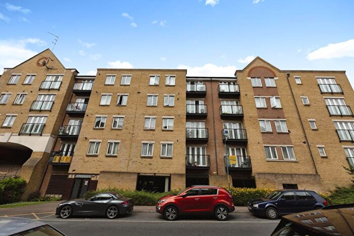 2 Bedroom Flat To Rent In Black Eagle Drive, Northfleet, Gravesend, Kent, DA11