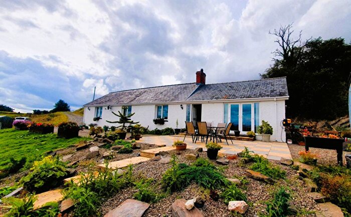 3 Bedroom Detached House For Sale In Talsarn, Lampeter, SA48