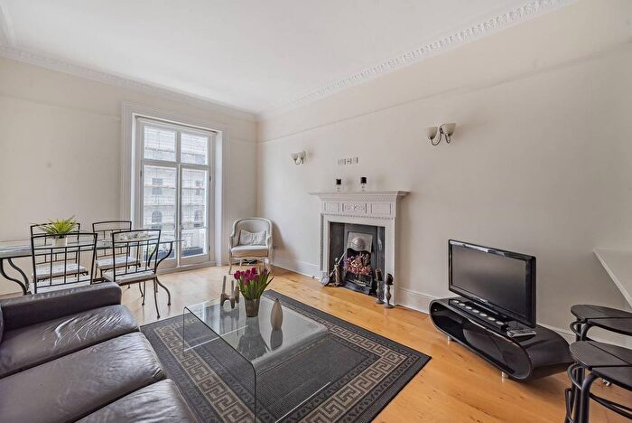 2 Bedroom Flat To Rent In Queens Gate Terrace, South Kensington, London, SW7