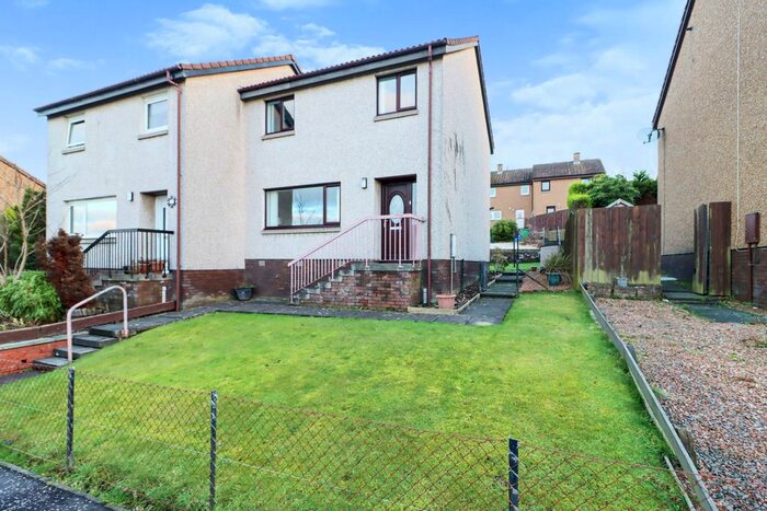 3 Bedroom Semi-Detached House For Sale In Carden Castle Park, Cardenden, Lochgelly, KY5