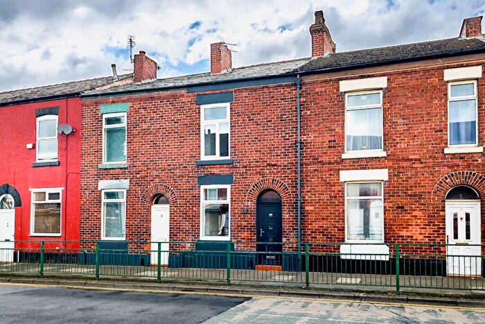 2 Bedroom Terraced House For Sale In Bennett Street, Hyde, Greater Manchester, SK14
