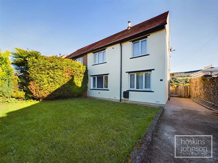 3 Bedroom Semi-Detached House For Sale In Heol Y Plwyf, Ynysybwl, Pontypridd, CF37
