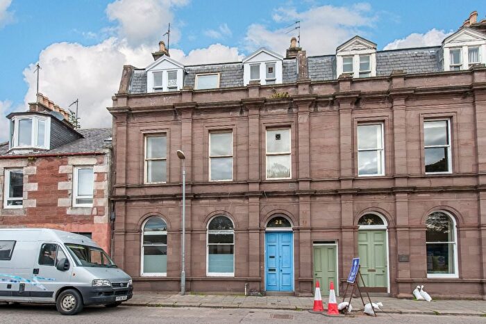 1 Bedroom Flat To Rent In Cameron Street, Stonehaven, Aberdeenshire, AB39