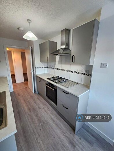 2 Bedroom Flat To Rent In Denmilne Street, Glasgow, G34