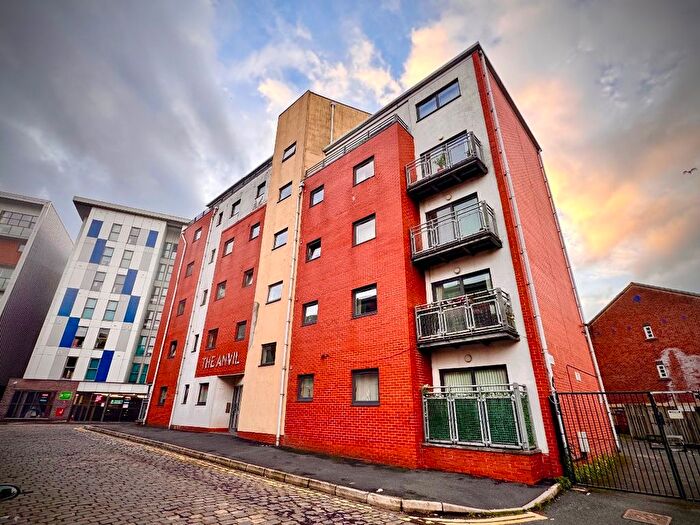 2 Bedroom Flat To Rent In The Anvil, Clive Street, Bolton., BL1