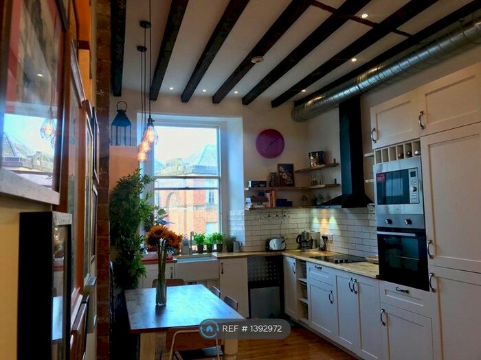 3 Bedroom Flat To Rent In Duke Street, Edinburgh, EH6