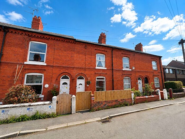 3 Bedroom Terraced House For Sale In Glynne Street, Queensferry, Deeside, Flintshire, CH5