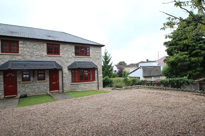 3 Bedroom Semi Detached House To Rent In Henbury Road, Bristol, BS9