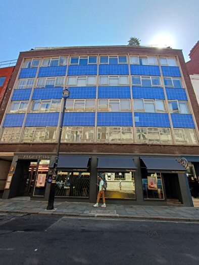 1 Bedroom Flat For Sale In St. Martins Lane, London, WC2N