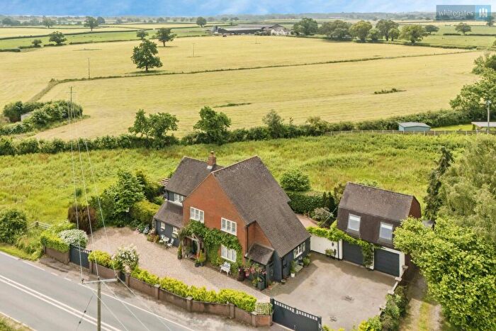 4 Bedroom Detached House For Sale In Whitchurch Road, Audlem, Crewe, Cheshire, CW3