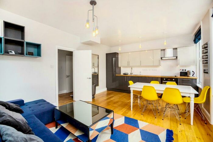 1 Bedroom Flat To Rent In Camberwell Road, London, SE5