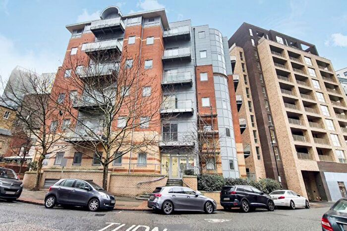 1 Bedroom Flat For Sale In Scarbrook Road, Croydon, CR0