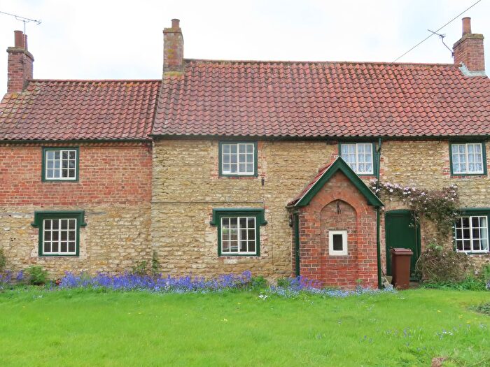 2 Bedroom Cottage To Rent In Chapel Lane, Scawby, DN20