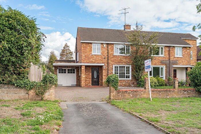 4 Bedroom Semi-Detached House For Sale In Manor Road, Bletchley, Milton Keynes, MK2