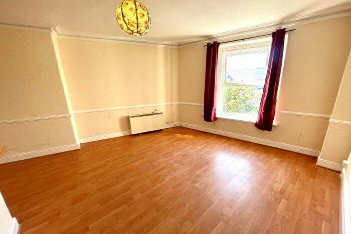 1 Bedroom Flat To Rent In Lloyd Street, Llandudno, LL30