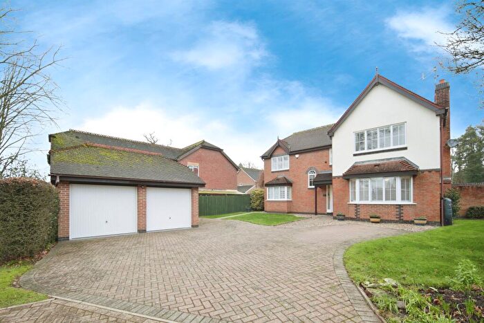 5 Bedroom Detached House For Sale In Heath Green Way, Coventry, CV4